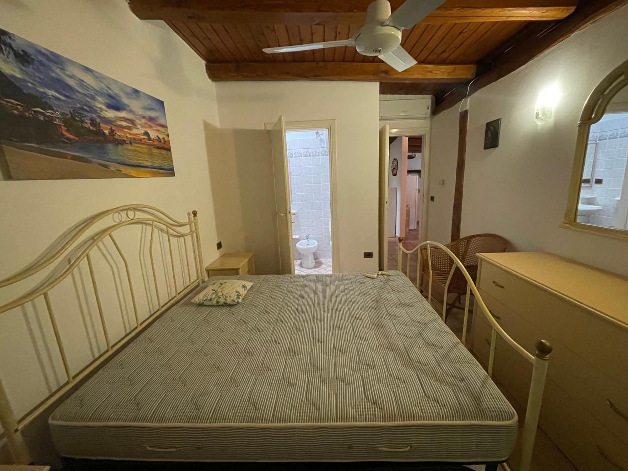 Villa Paonessa Lido Di Fondi Δωμάτιο φωτογραφία