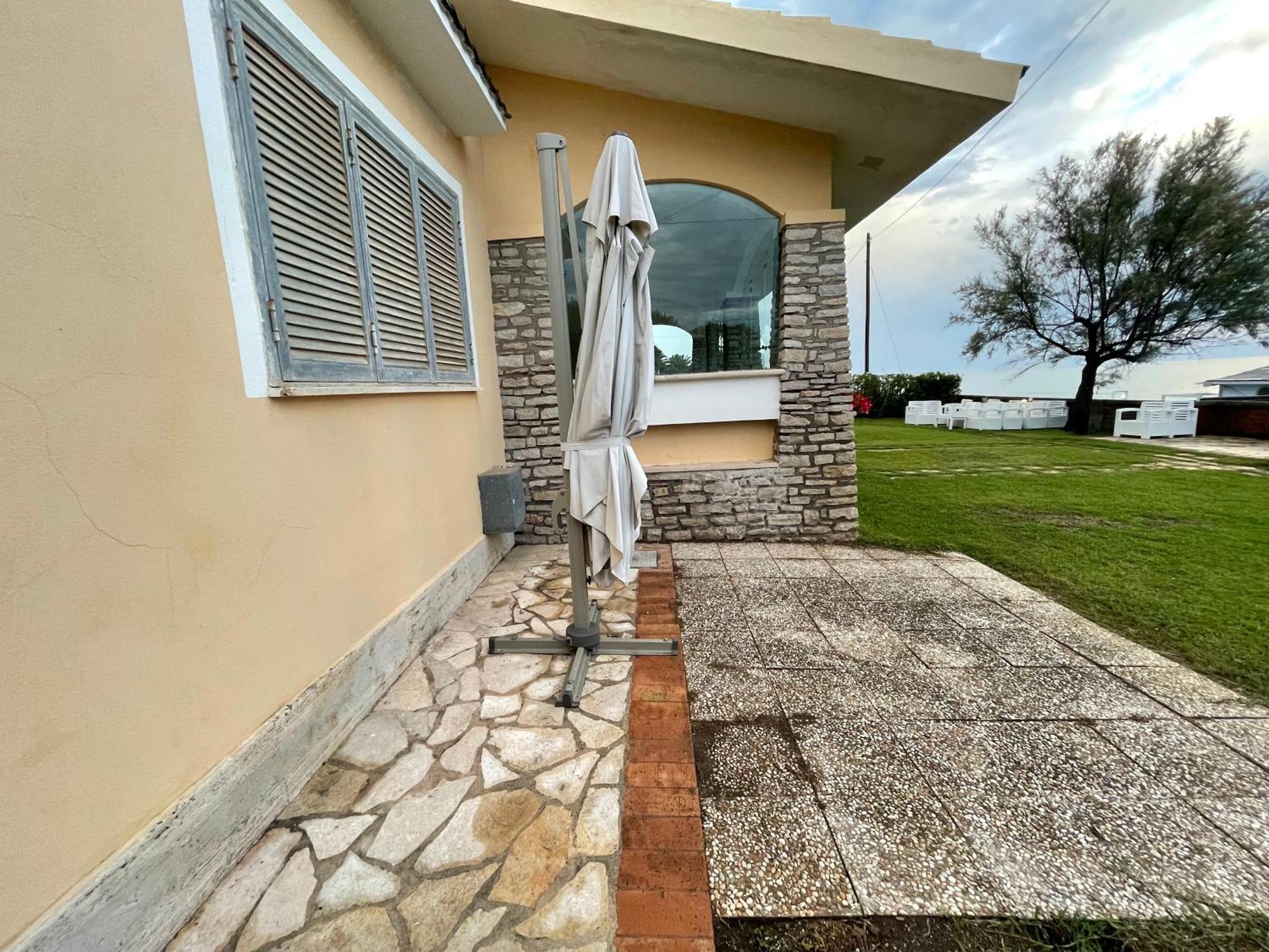 Villa Paonessa Lido Di Fondi Δωμάτιο φωτογραφία
